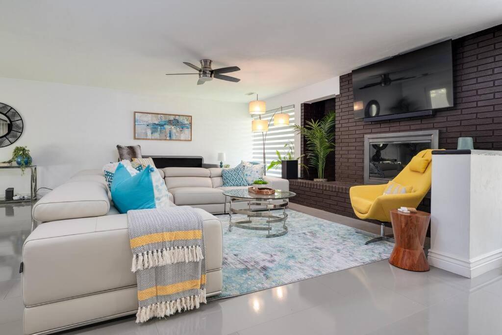 Uf Sunshine House - Patio & Bbq - Chef Kitchen - Ev Car Station - Upscale Neighborhood! Villa Gainesville Exterior foto